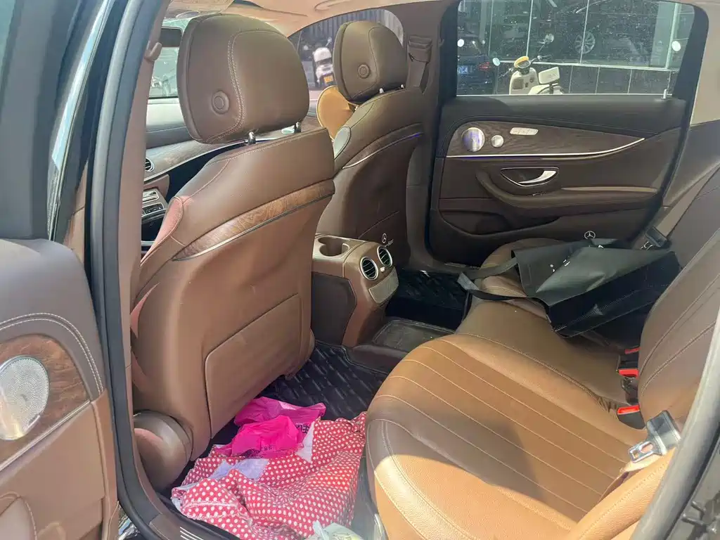 Mercedes-Benz E-Class 2019