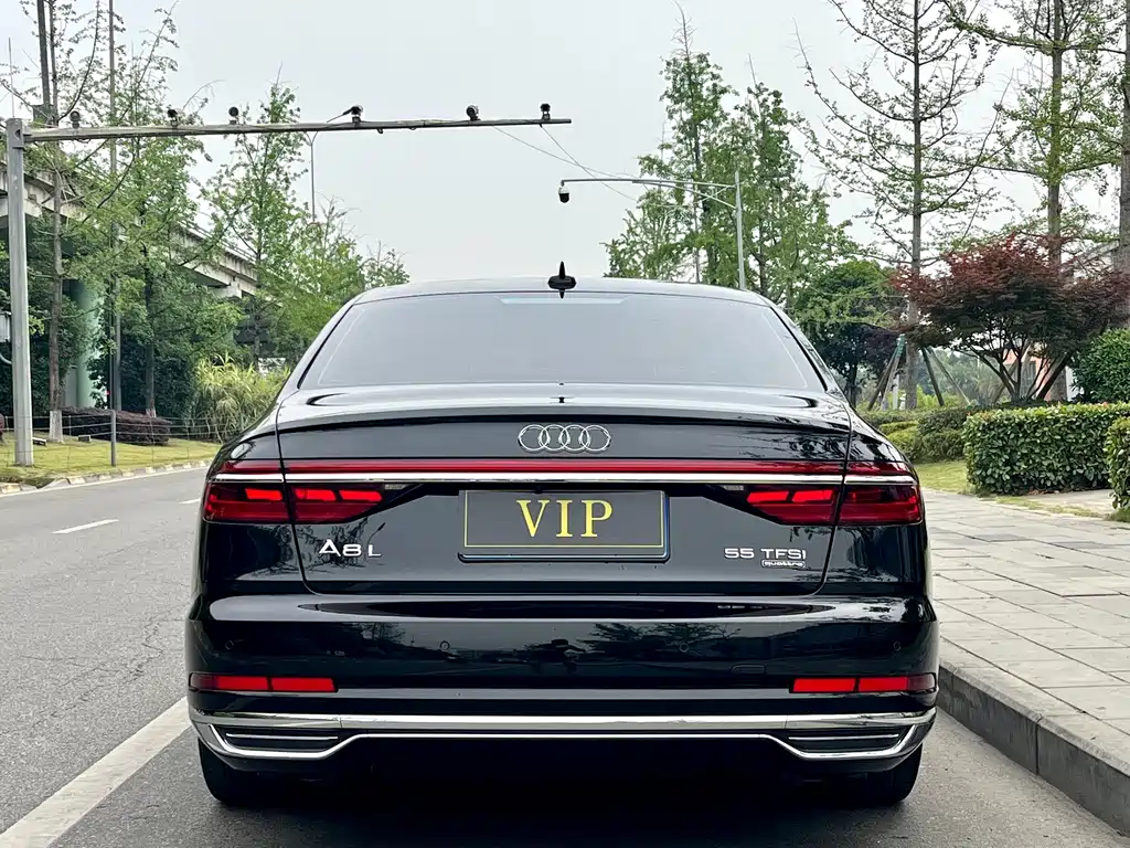 Audi A8 2019