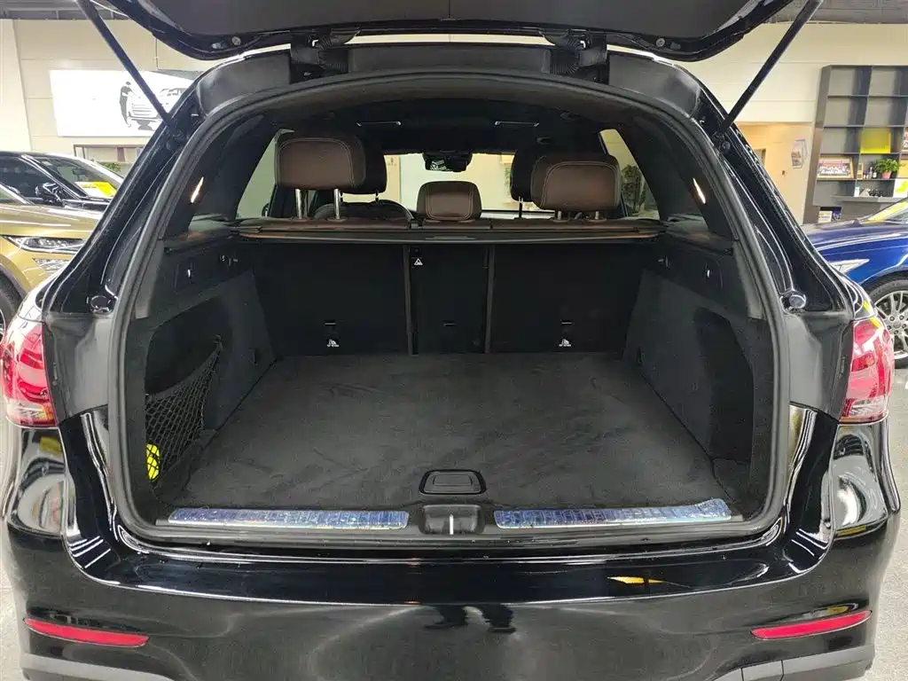 Mercedes-Benz GLC 2022 — фото 19