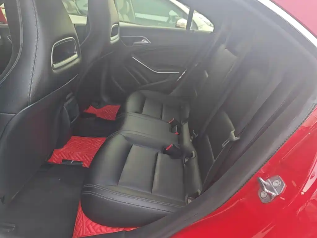 Mercedes-Benz CLA 2018 — фото 17