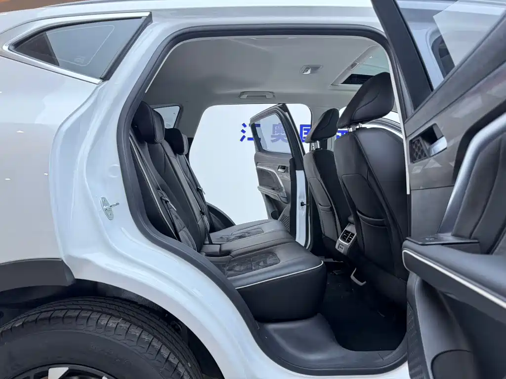 Haval H6 2023 — фото 18