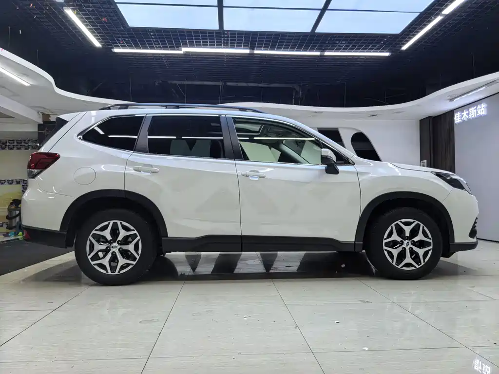 Subaru Forester 2022