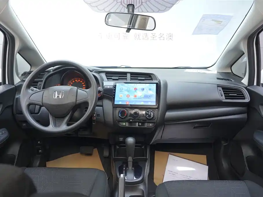 Honda Fit 2019 — фото 6