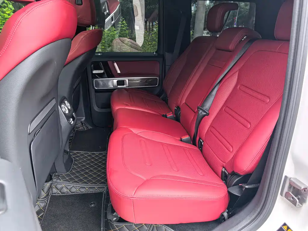 Mercedes-Benz G-Class 2025 — фото 10