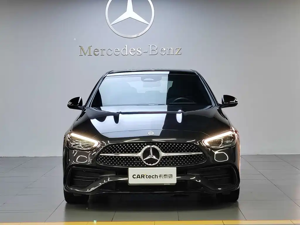 Mercedes-Benz C-Class 2023 — фото 4