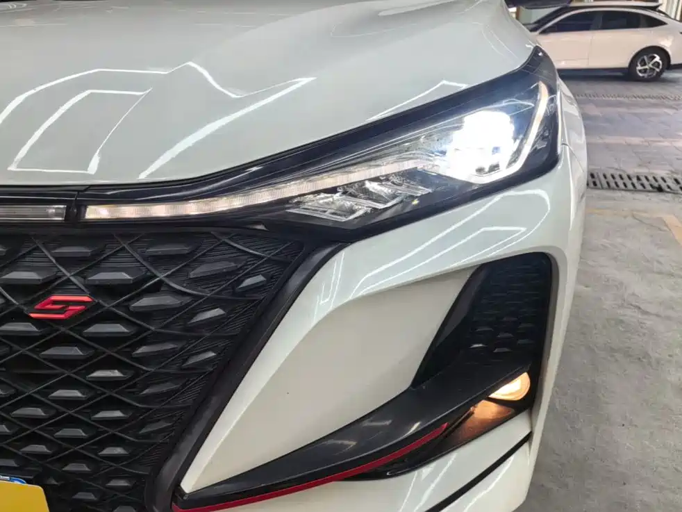 Changan CS75PLUS 2020 — фото 24