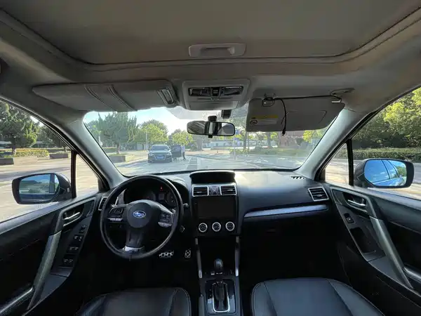 Subaru Forester 2016