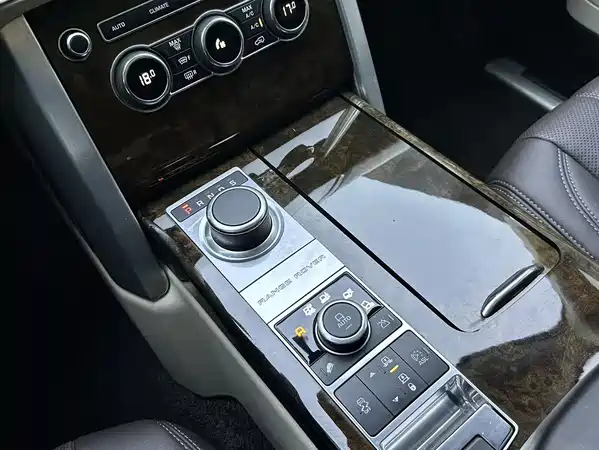 Land Rover Range Rover 2013