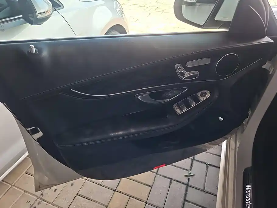Mercedes-Benz C-Class 2018