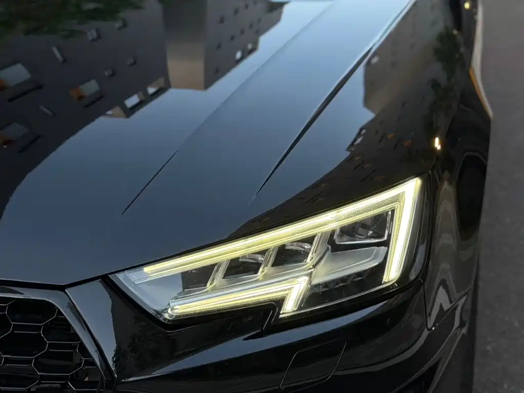 Audi S4 2019 — фото 7
