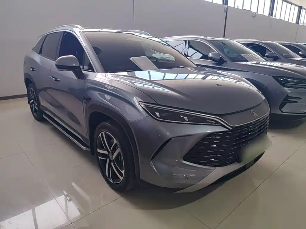 BYD L DM-i 2025 — фото 4