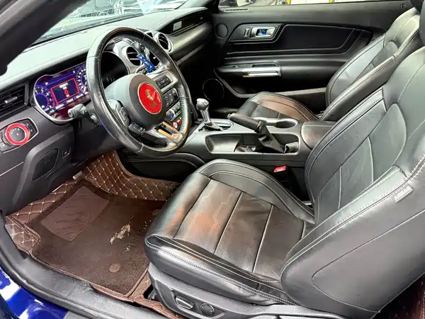 Ford Mustang 2020