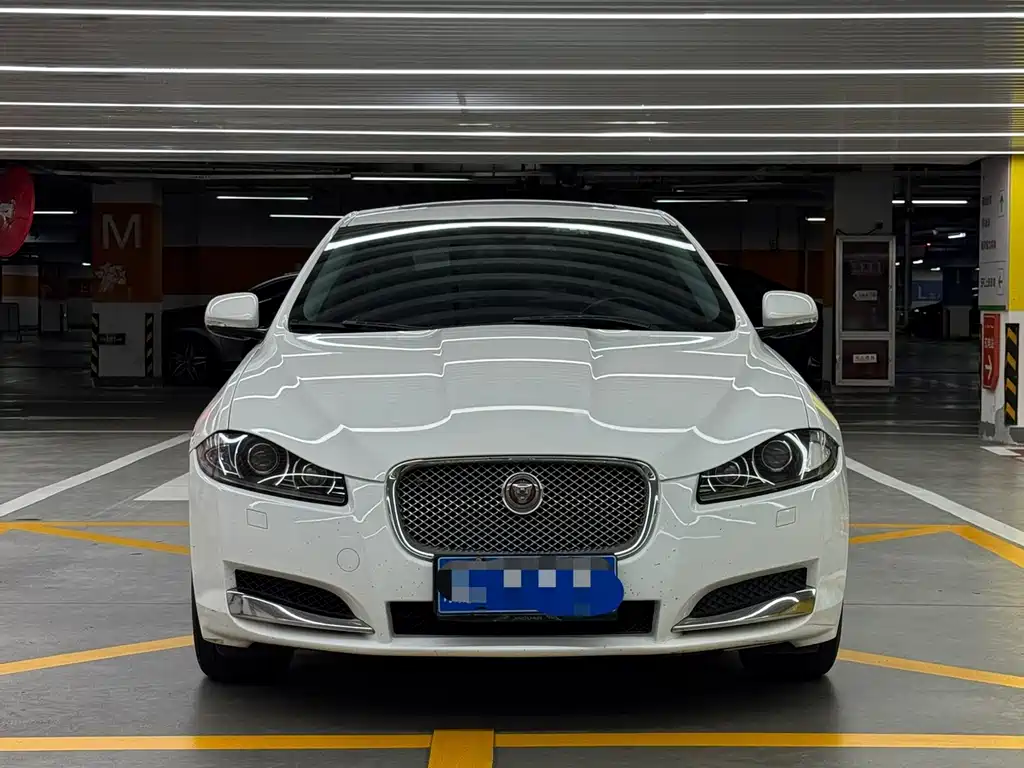 Jaguar XF 2014 — фото 2