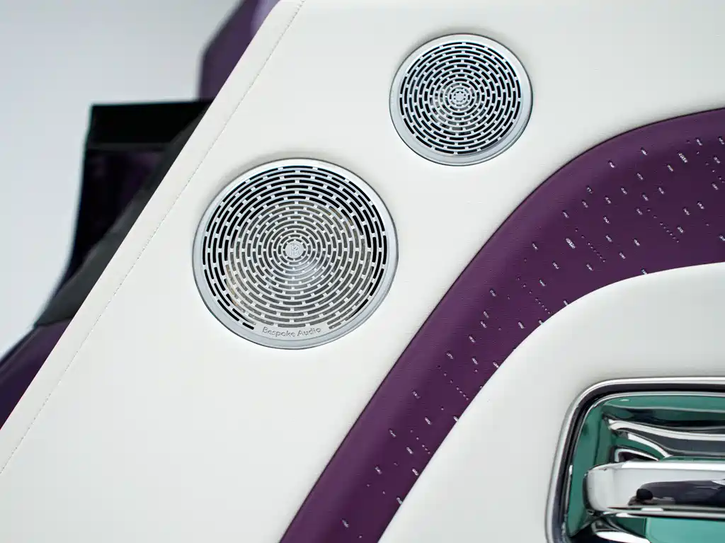 Rolls-Royce Phantom 2025 — фото 11