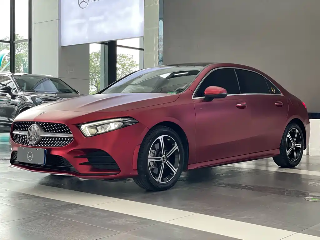 Mercedes-Benz A-Class 2022 — фото 1