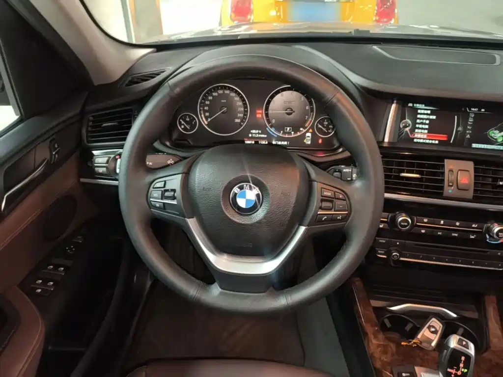 BMW X3 2015 — фото 11