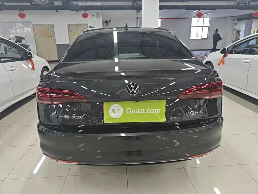 Volkswagen Bora 2021