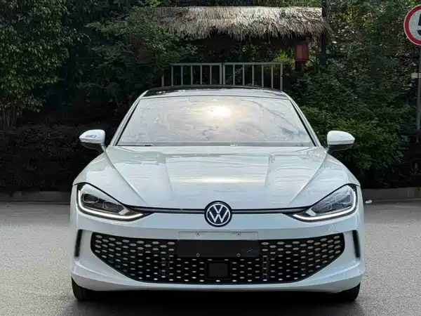Volkswagen Lamando 2025