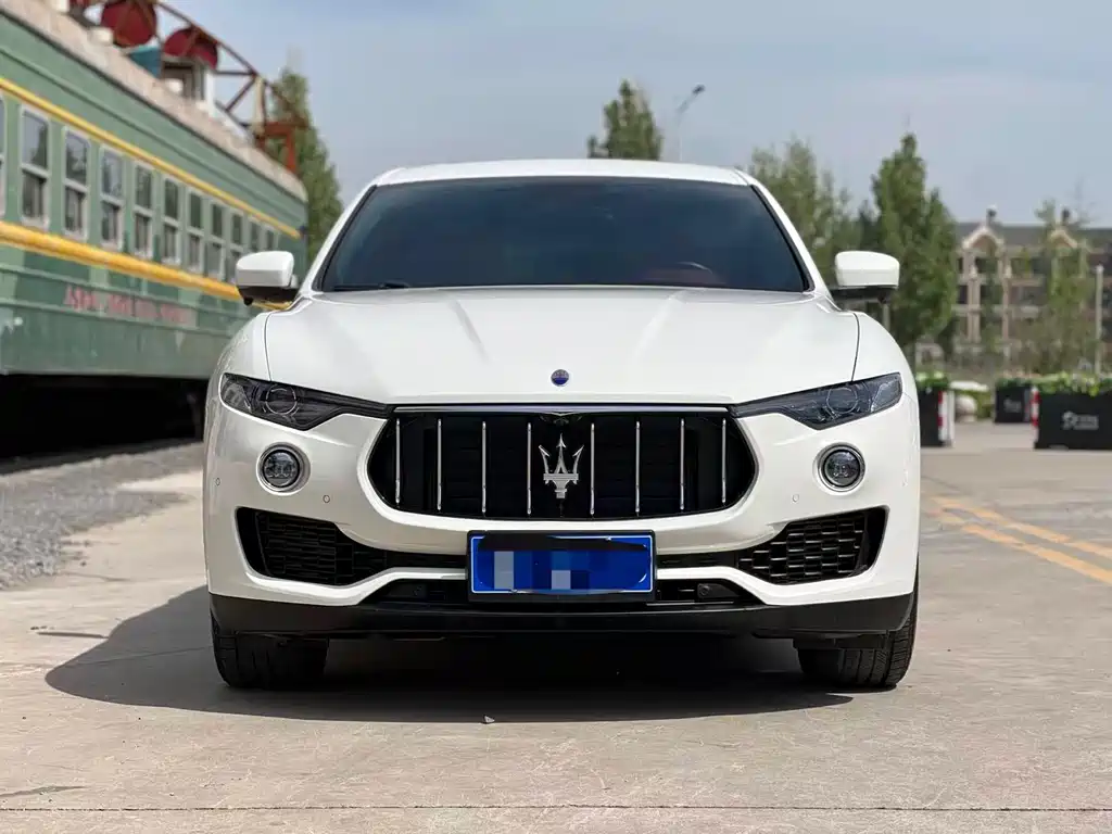 Maserati Levante 2021 — фото 2