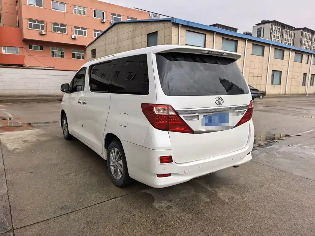 Toyota Alphard 2012 — фото 4