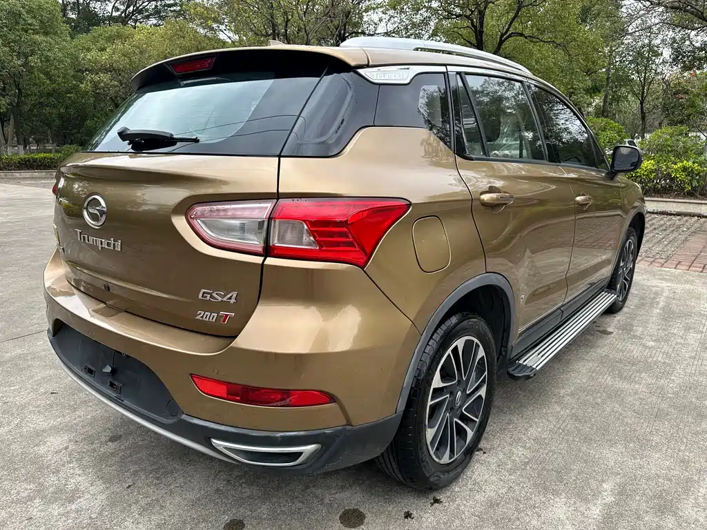 GAC Motor Trumpchi GS4 2017 — фото 15