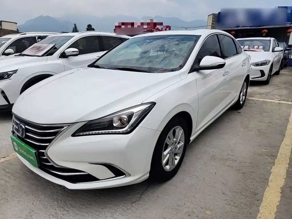 Changan Eado 2019 — фото 1
