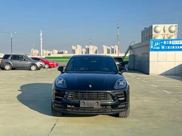 Porsche Macan 2020
