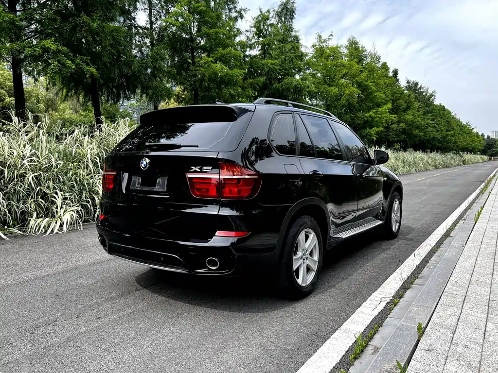 BMW X5 2013 — фото 16