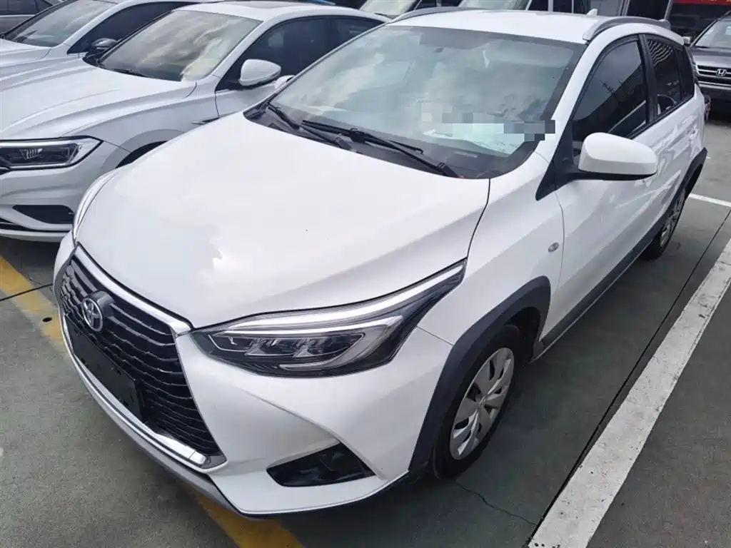 Toyota Yaris L 2020 — фото 2