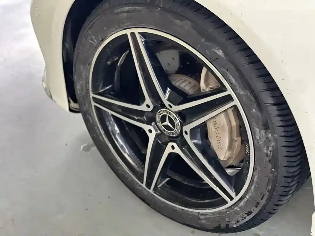 Mercedes-Benz C-Class 2018