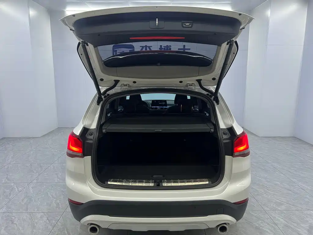 BMW X1 2022 — фото 19