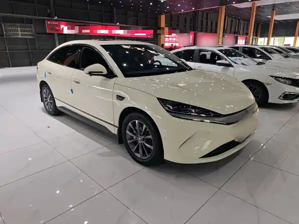 BYD Qin L 2025