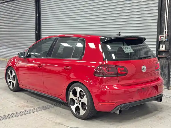 Volkswagen Golf GTI 2011