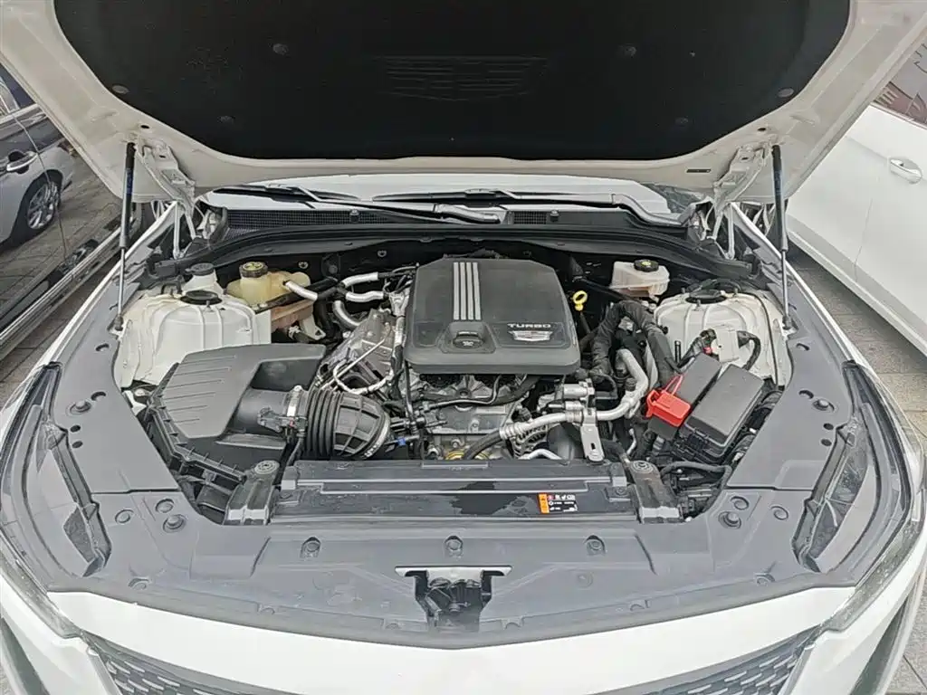 Cadillac CT5 2021 — фото 20