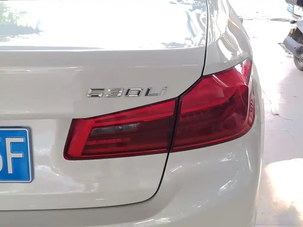 BMW 5 Series 2019