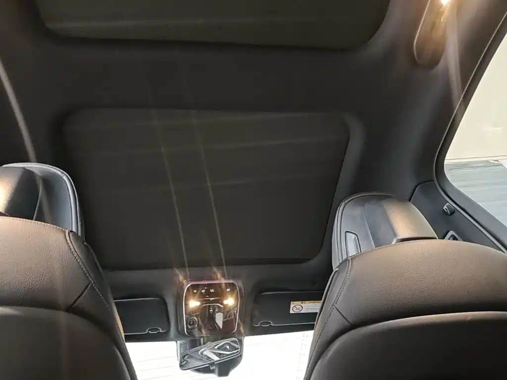 Mercedes-Benz C-Class 2022 — фото 18
