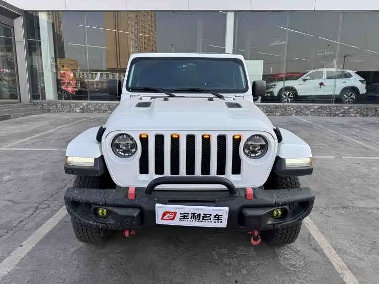 Jeep Wrangler 2020 — фото 1
