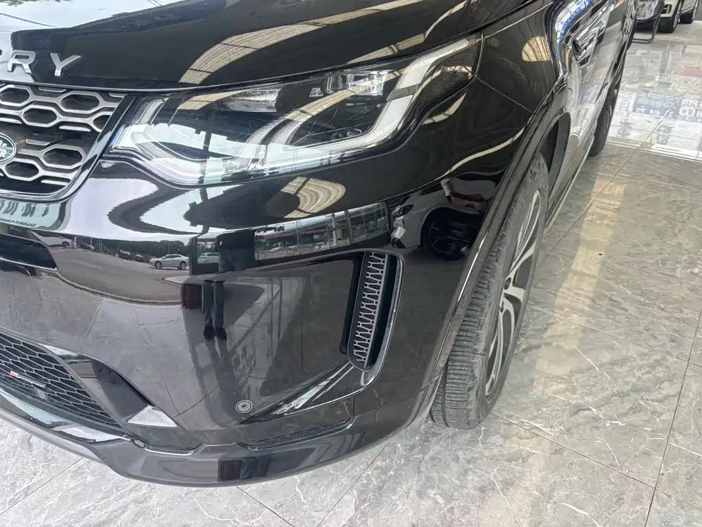 Land Rover Discovery Sport 2022 — фото 2