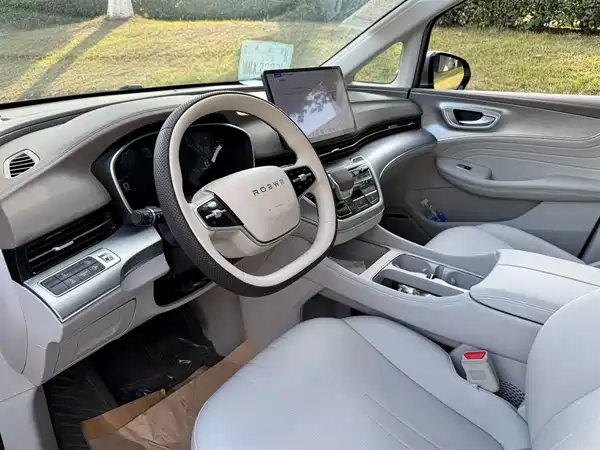 Roewe iMAX8 New Energy 2025