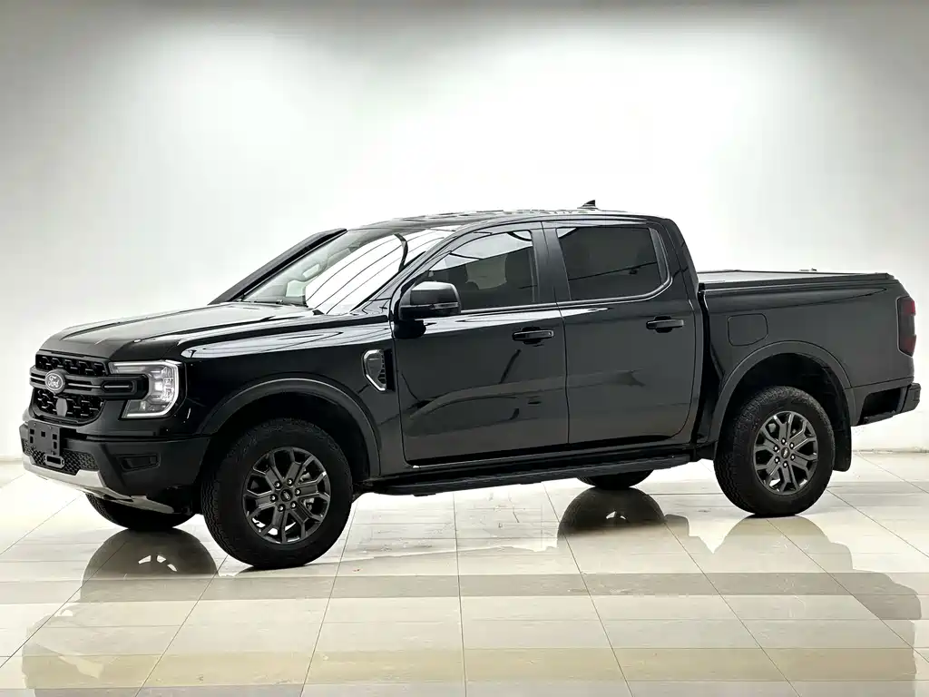 Ford Ranger 2024 — фото 1