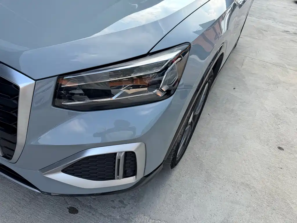 Audi Q2L 2022