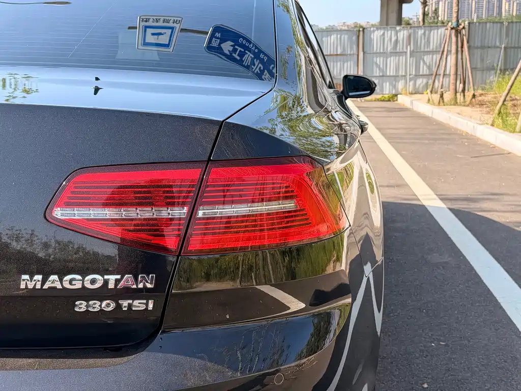 Volkswagen Magotan 2019