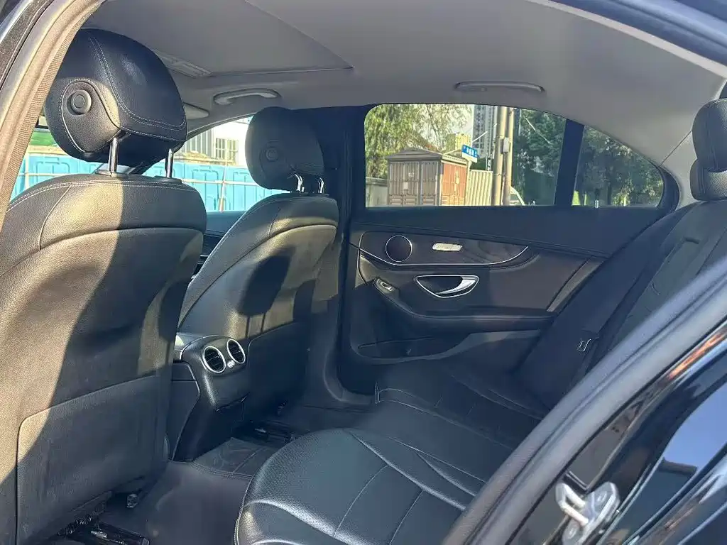Mercedes-Benz C-Class 2018