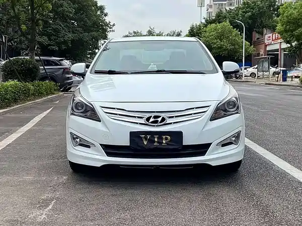 Hyundai Accent 2016