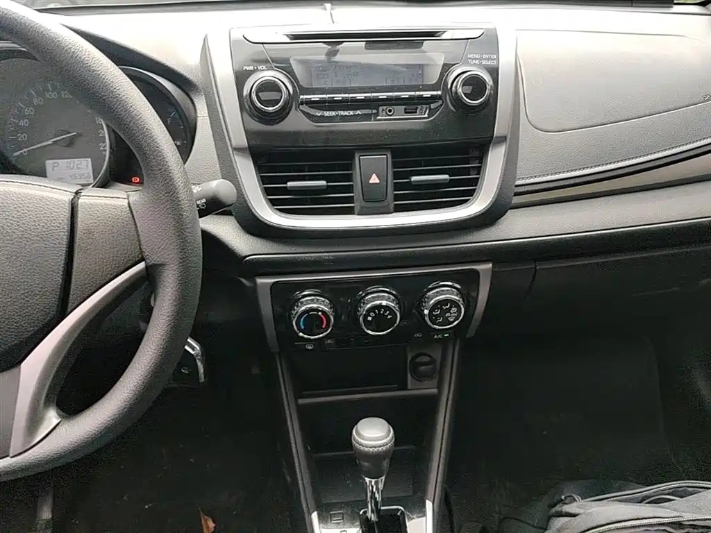 Toyota Vios FS 2017 — фото 13