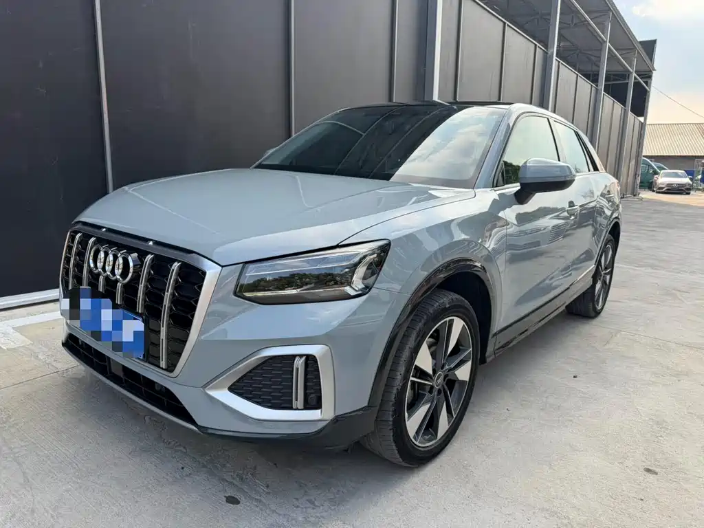Audi Q2L 2022