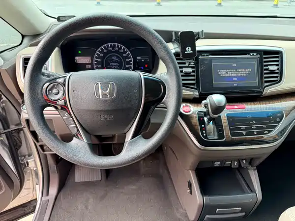 Honda Odyssey 2015