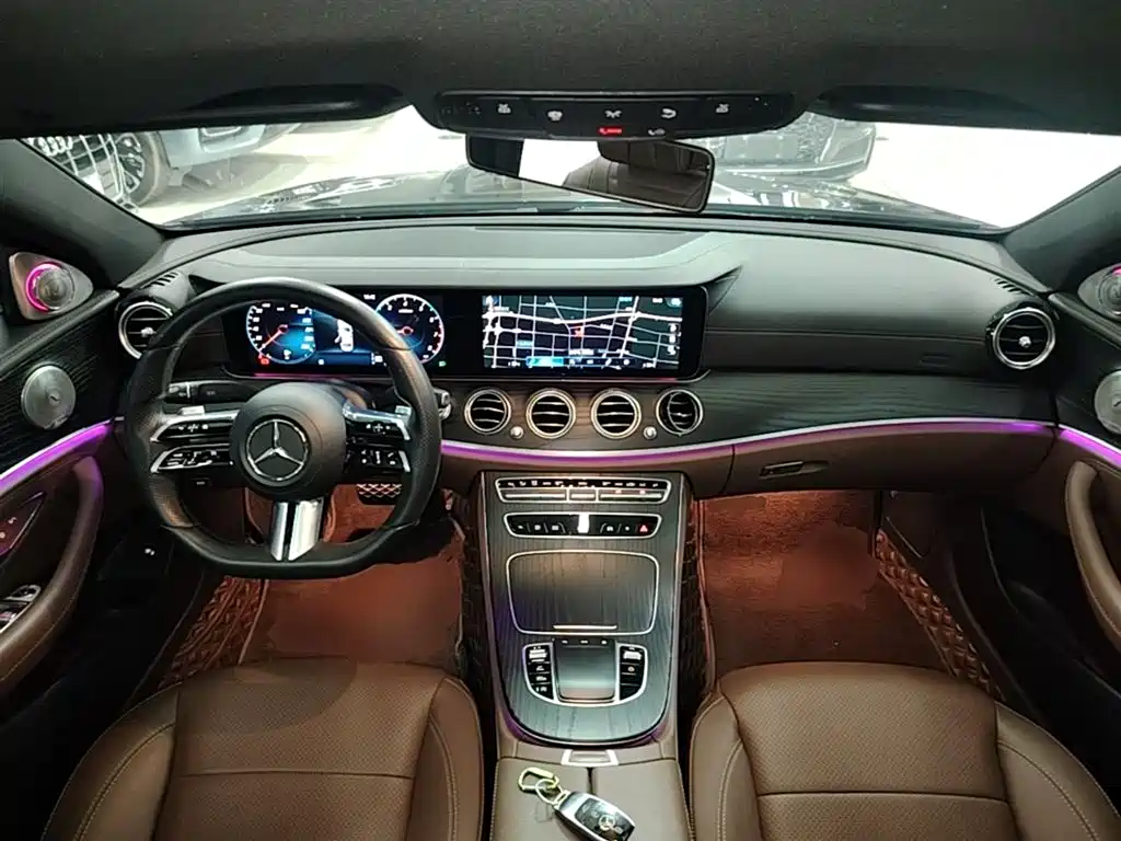 Mercedes-Benz E-Class 2021 — фото 10