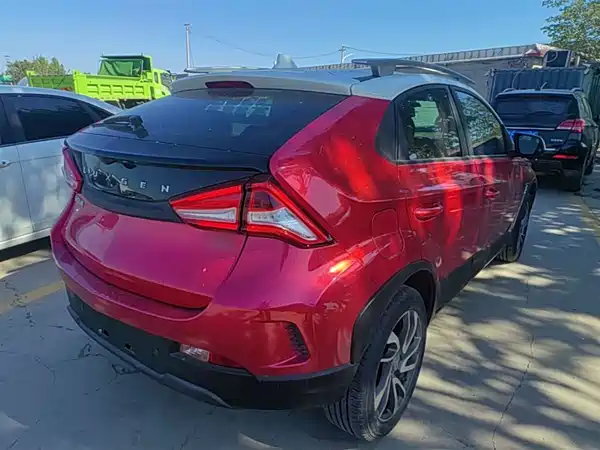 Luxgen U5 SUV 2017