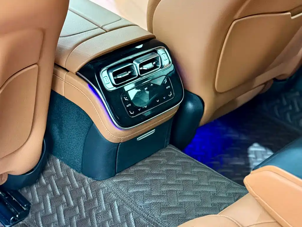Mercedes-Benz S-Class 2021 — фото 17